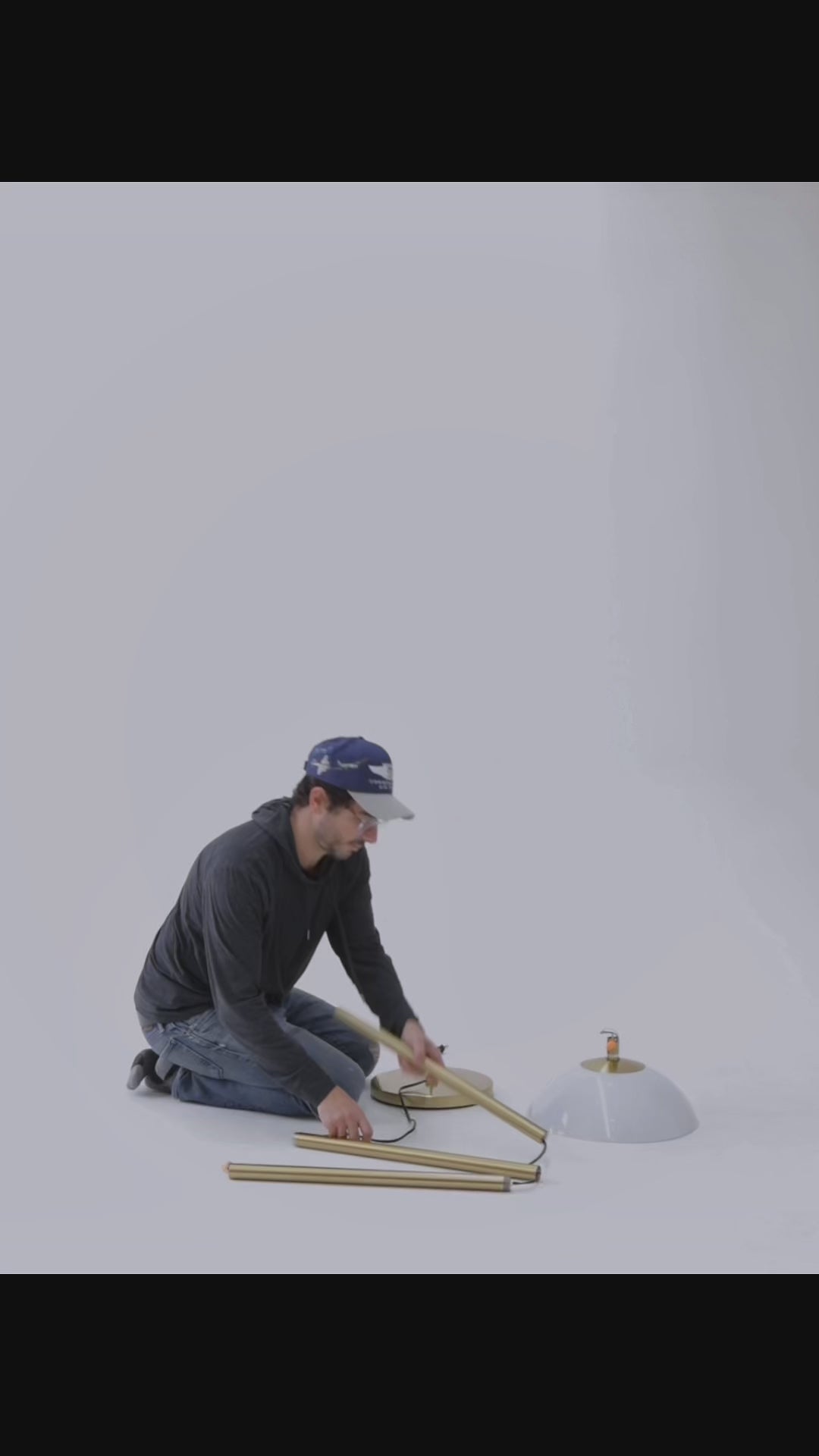 Easy assembly of lamp in a few steps